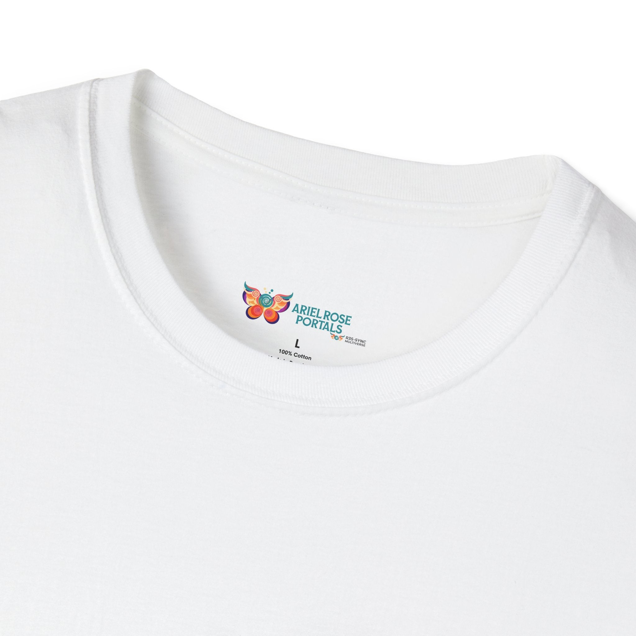T-Shirt con graffetta a farfalla Portal — Maglietta con logo Ariel Rose Portals