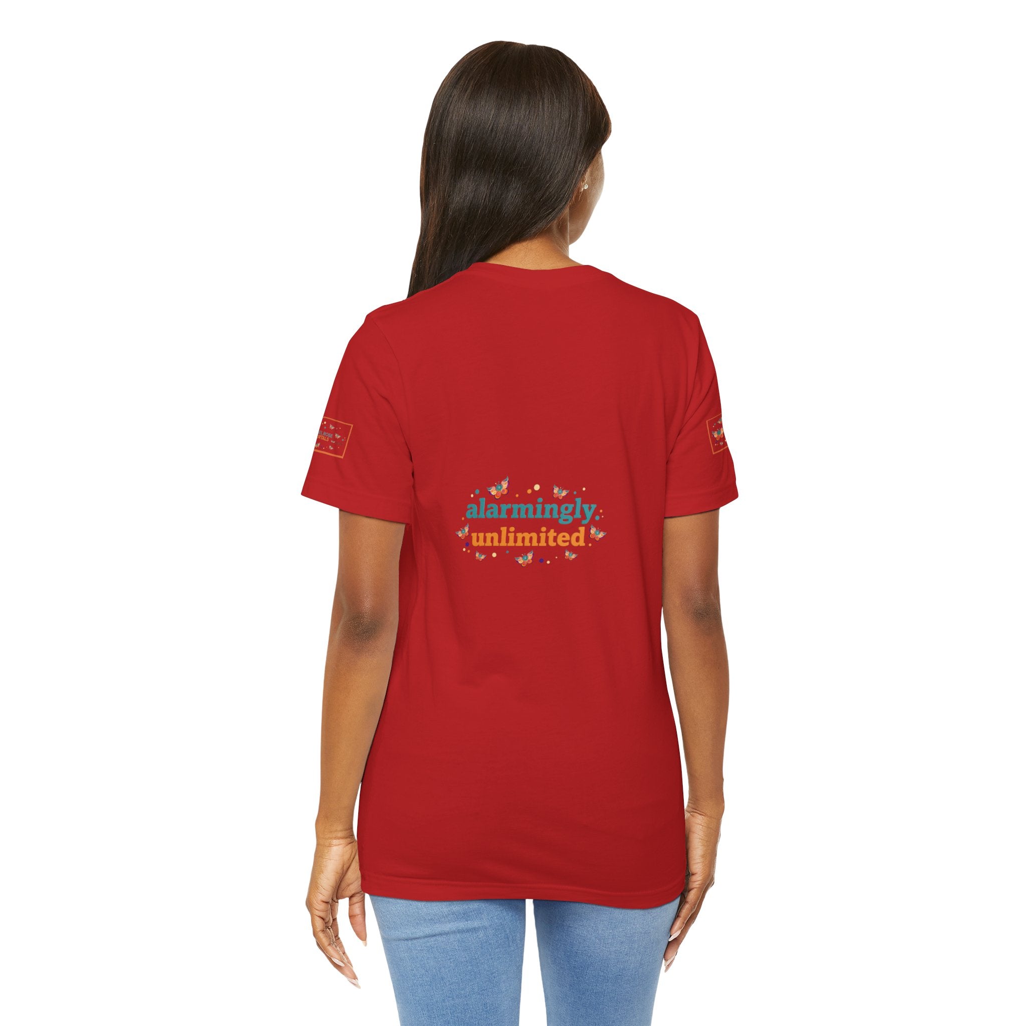 Allarmante T-Shirt Unlimited Tee Flip Variant — Maglietta Grafica Stravagante Farfalla e Bruco