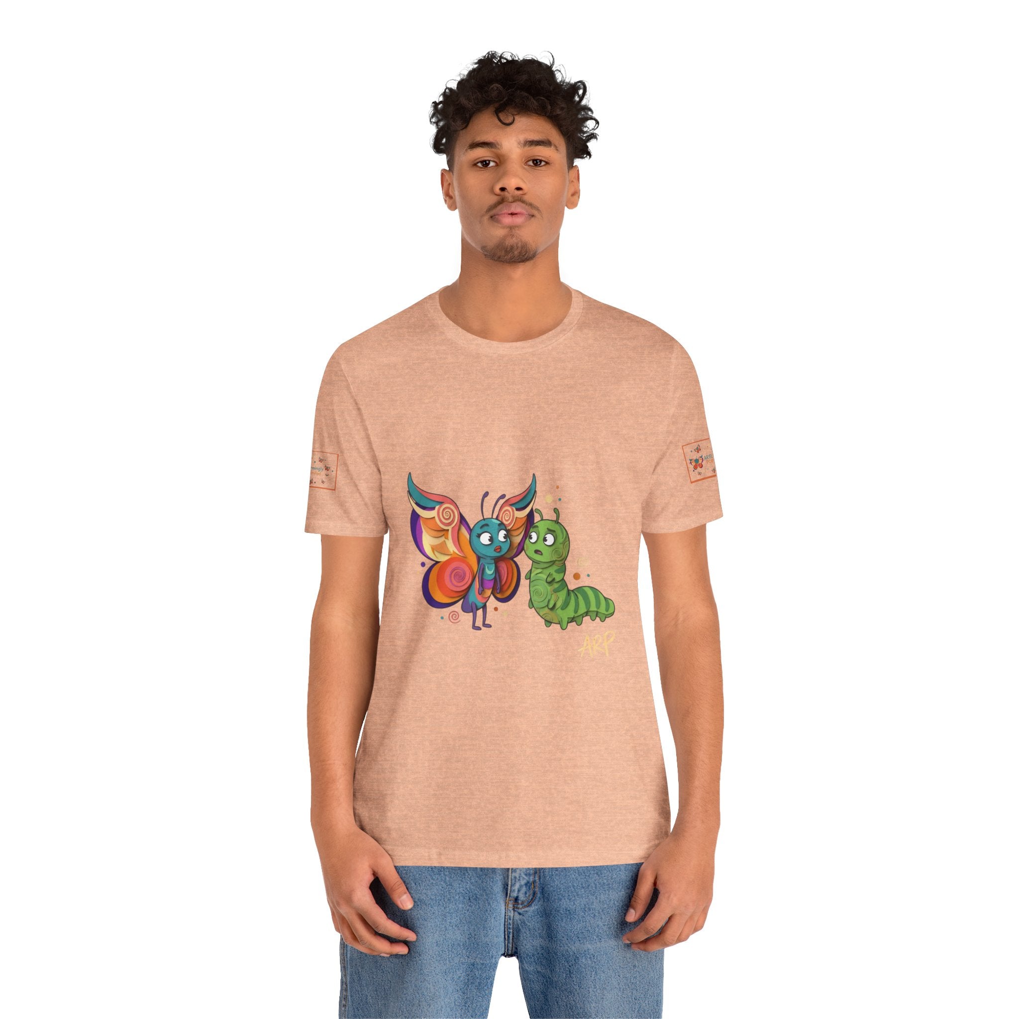 Allarmante T-Shirt Unlimited Tee Flip Variant — Maglietta Grafica Stravagante Farfalla e Bruco