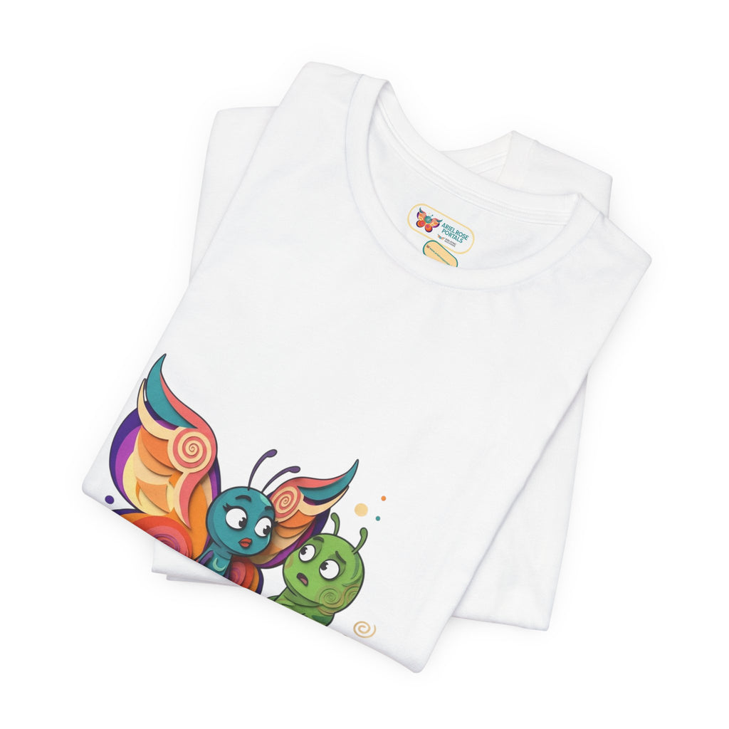 Allarmante T-Shirt Unlimited Tee Flip Variant — Maglietta Grafica Stravagante Farfalla e Bruco