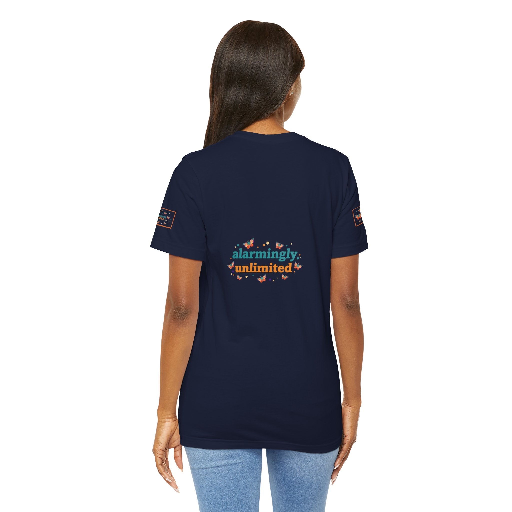 Allarmante T-Shirt Unlimited Tee Flip Variant — Maglietta Grafica Stravagante Farfalla e Bruco