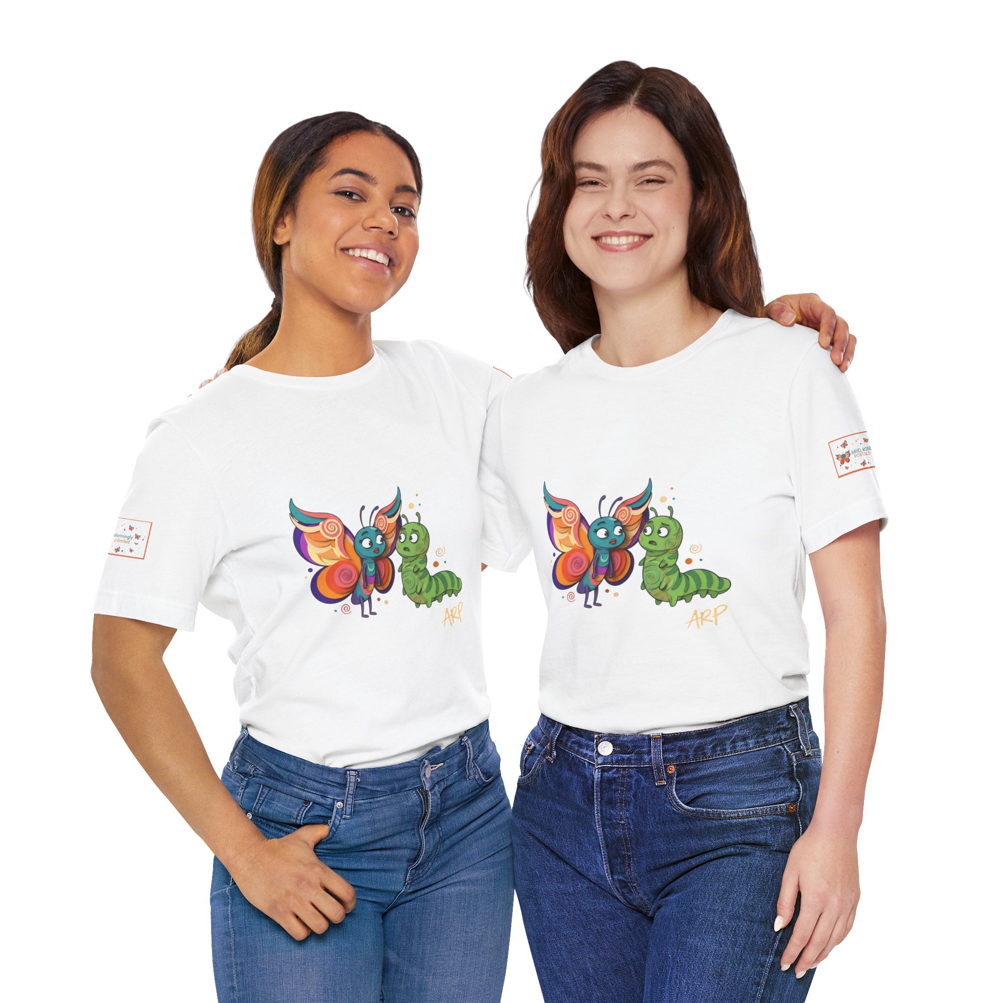 Allarmante T-Shirt Unlimited Tee Flip Variant — Maglietta Grafica Stravagante Farfalla e Bruco