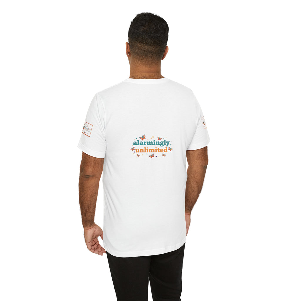 Allarmante T-Shirt Unlimited Tee Flip Variant — Maglietta Grafica Stravagante Farfalla e Bruco