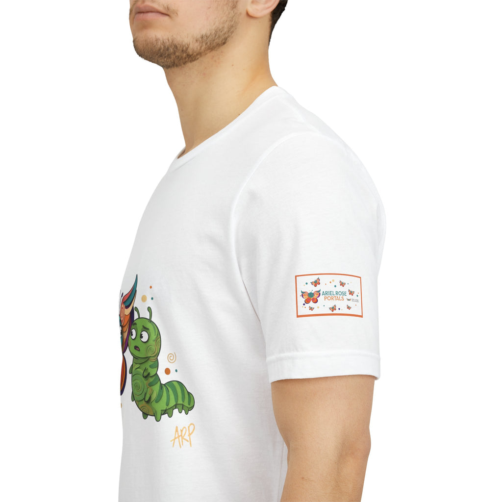 Allarmante T-Shirt Unlimited Tee Flip Variant — Maglietta Grafica Stravagante Farfalla e Bruco