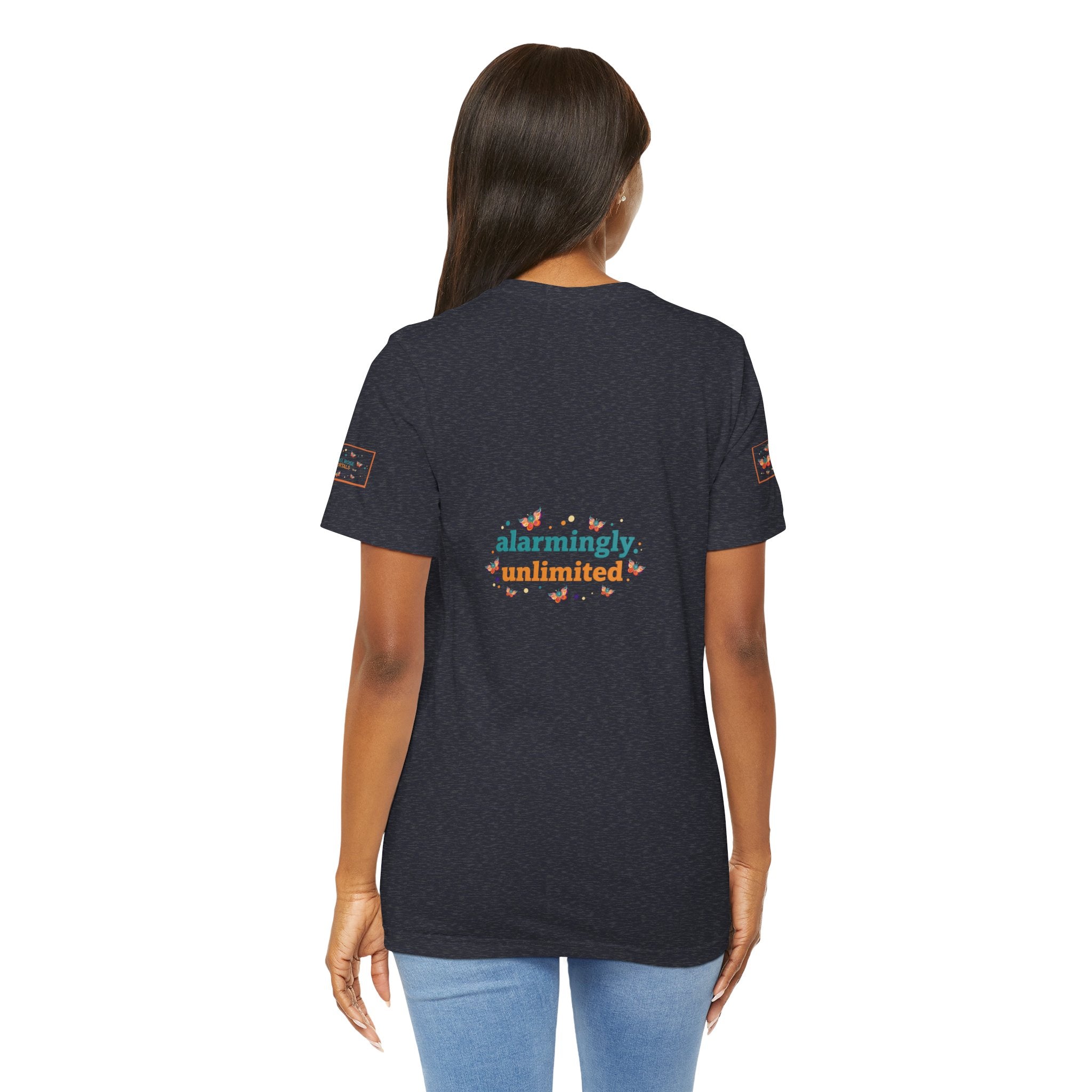 Allarmante T-Shirt Unlimited Tee Flip Variant — Maglietta Grafica Stravagante Farfalla e Bruco