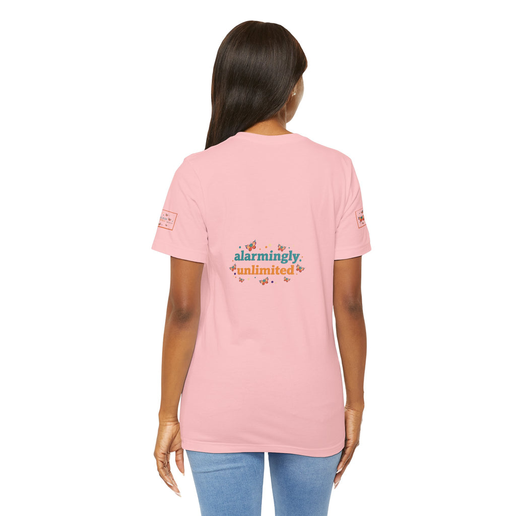 Allarmante T-Shirt Unlimited Tee Flip Variant — Maglietta Grafica Stravagante Farfalla e Bruco
