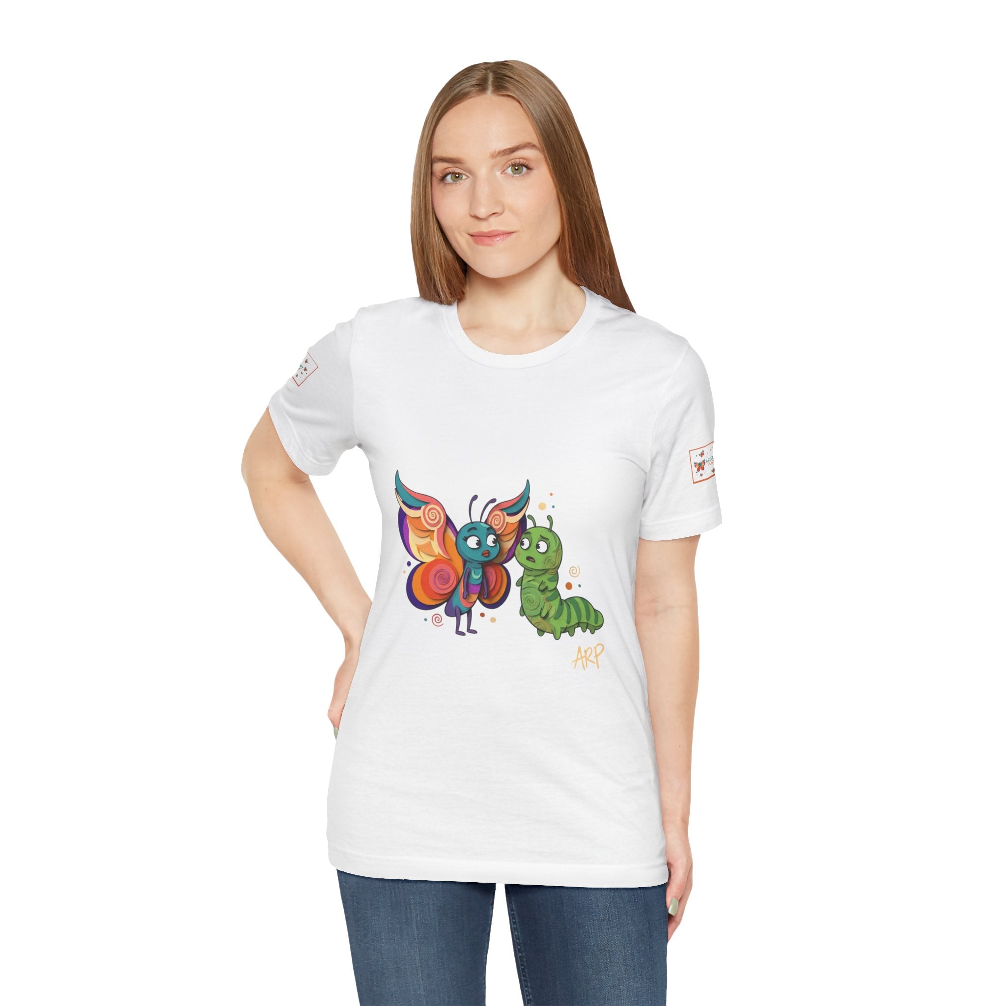 Allarmante T-Shirt Unlimited Tee Flip Variant — Maglietta Grafica Stravagante Farfalla e Bruco