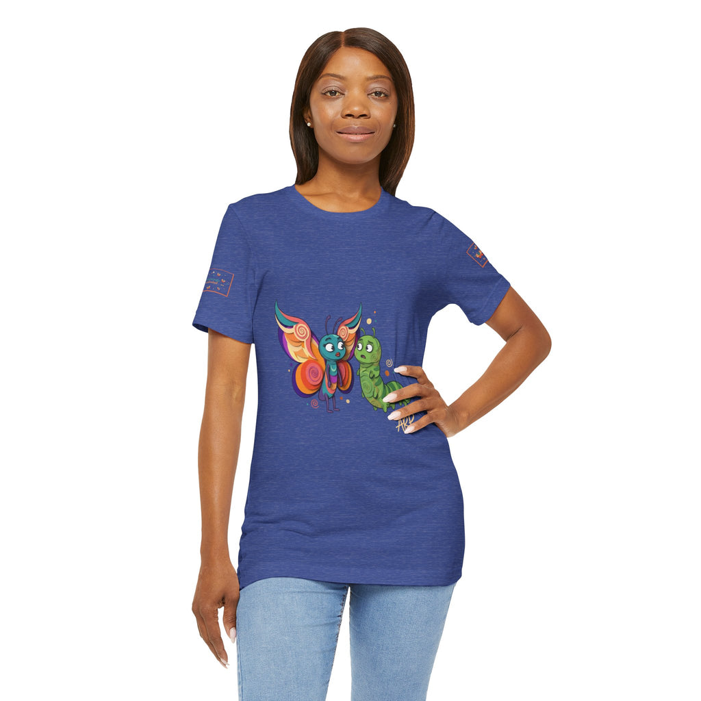 Allarmante T-Shirt Unlimited Tee Flip Variant — Maglietta Grafica Stravagante Farfalla e Bruco