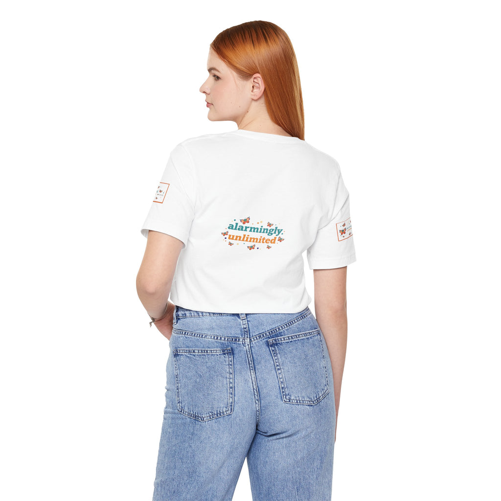 Allarmante T-Shirt Unlimited Tee Flip Variant — Maglietta Grafica Stravagante Farfalla e Bruco
